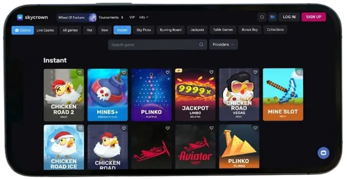 Mobile view of Skycrown Casino homepage with €5,000 + 400 Free Spins welcome bonus.